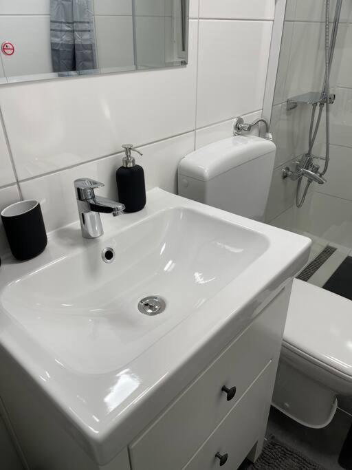 Apartment 3 - 20 Km Dus Airport/messe *